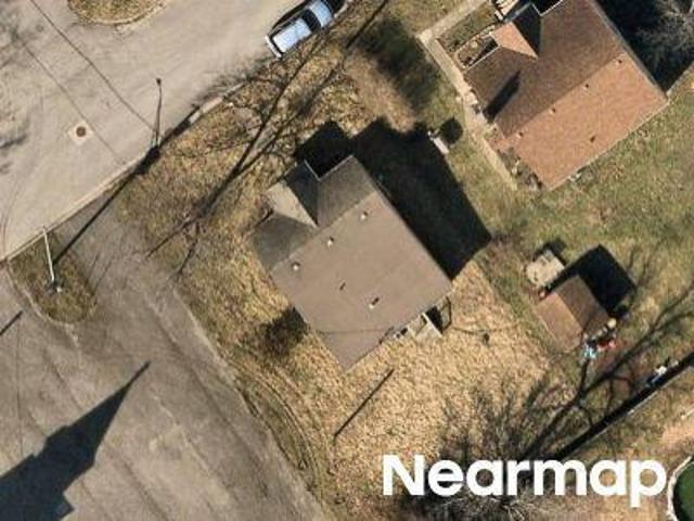 House for sale in Charlestown