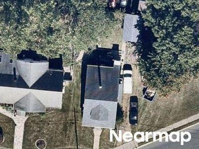 House for sale in Edison, New Jersey