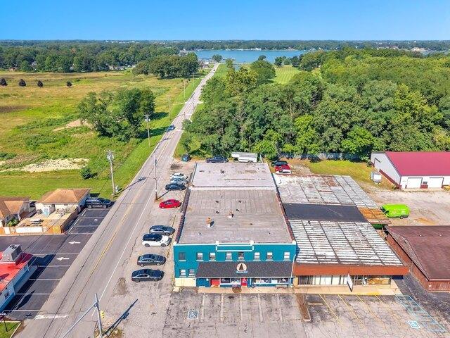 Apartment for sale in Cedar Lake, Indiana