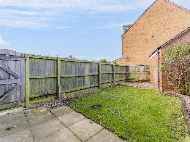 House for rent in Desborough