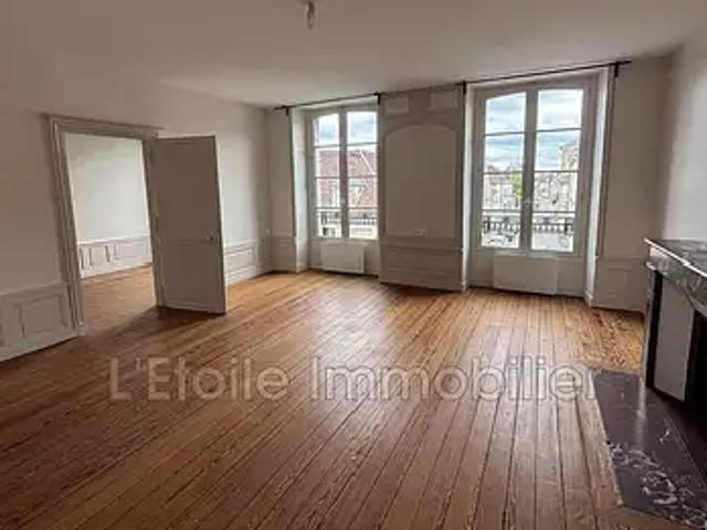 Appartement location à Le Moulin à Vent, Mortagne-au-Perche