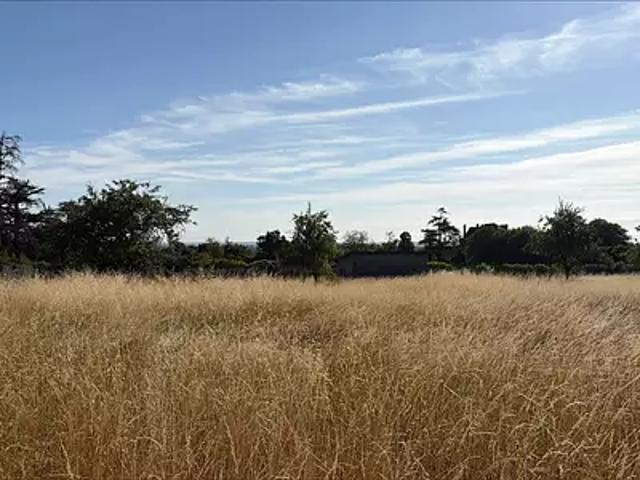 Terrain vente à Compiègne, Mortemer