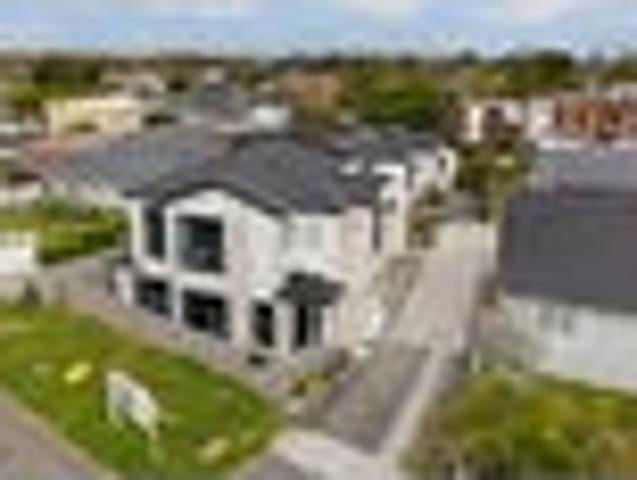 House for sale in Hillsborough, Puketāpapa