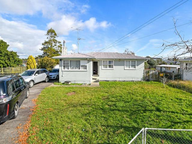 Property for sale in Papakura