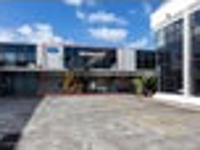 Apartment for sale in Lincoln, Henderson-Massey