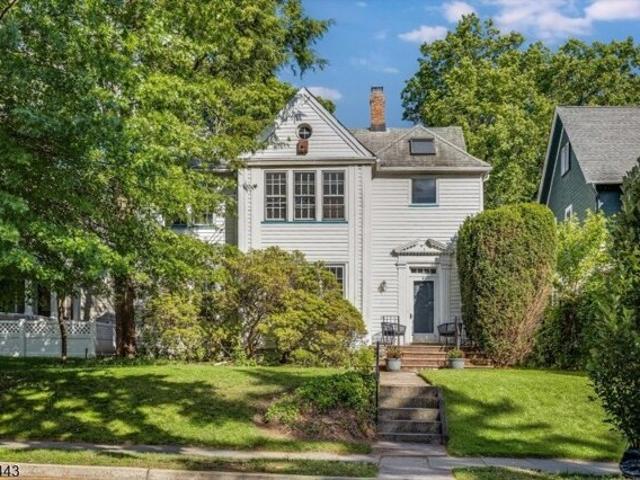 House for sale in Rutherford, New Jersey