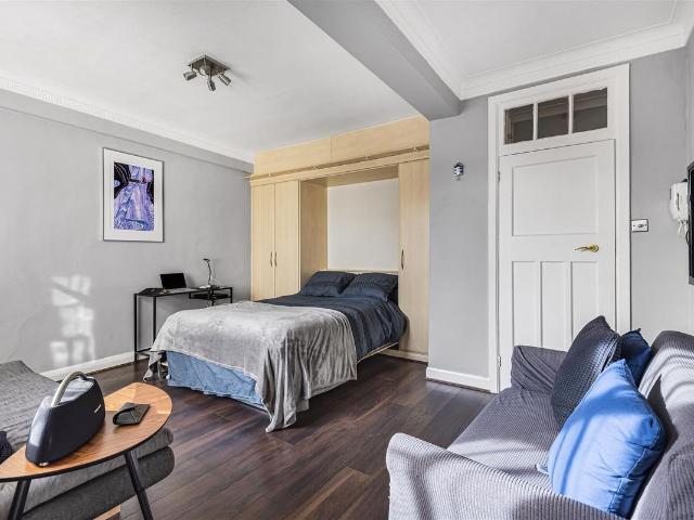 Studio for rent in St. John's Wood, Greater London