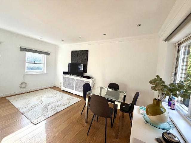 House for rent in London Borough of Camden, Greater London