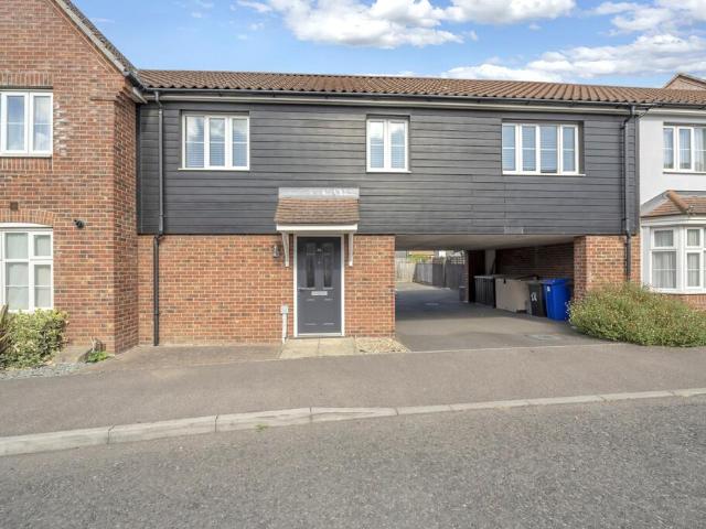 Apartment for rent in Moreton Hall, West Suffolk