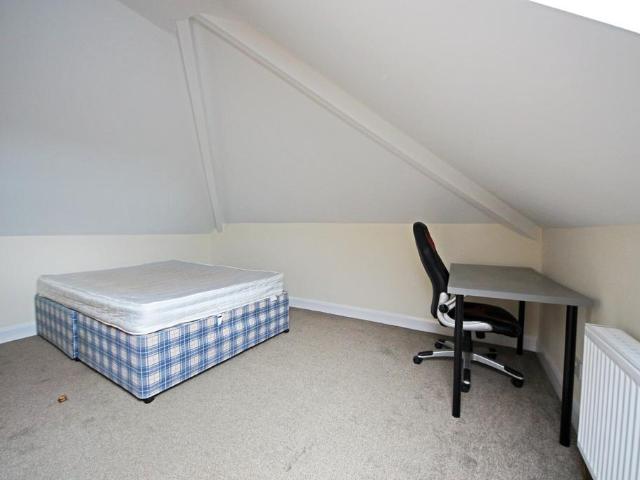House for rent in Queens Park, Bournemouth