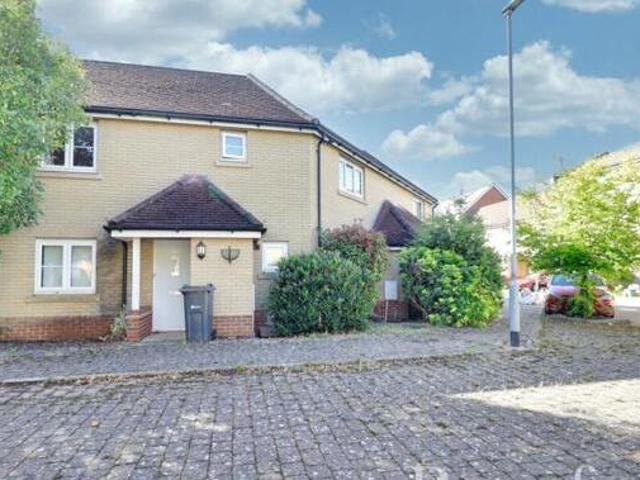 House for sale in Chipping Hill, Essex