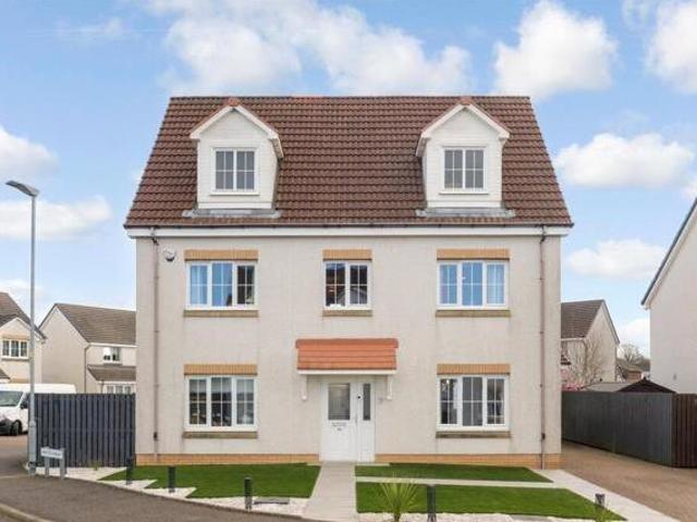House for sale in Hawkhead, Glenburn