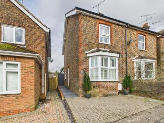 House for sale in Perryfields, West Sussex