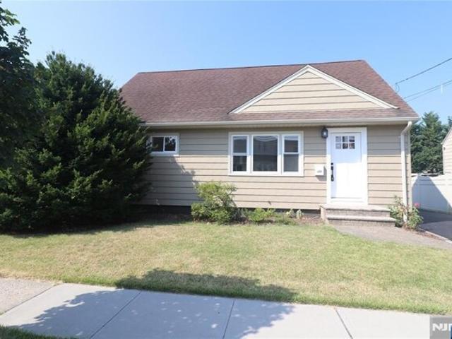 House for sale in East Rutherford
