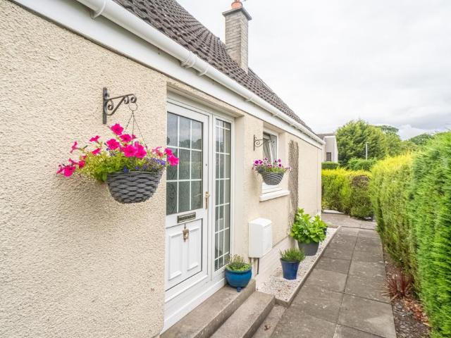House for rent in Mortonhall, Scotland