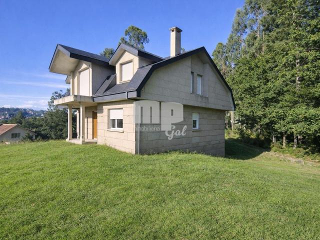 Casa en venta en Mos, Vigo