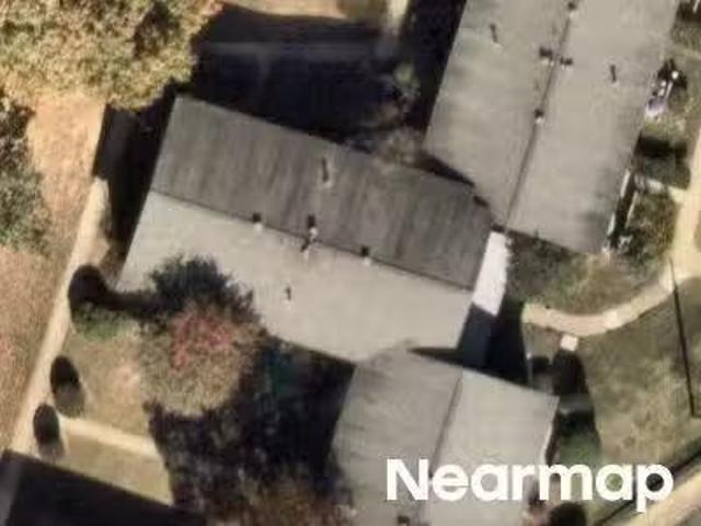 House for sale in Fairfax