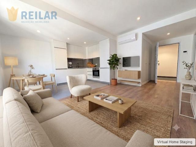 Apartamento alugar em Santiago Dos Velhos, Lisboa