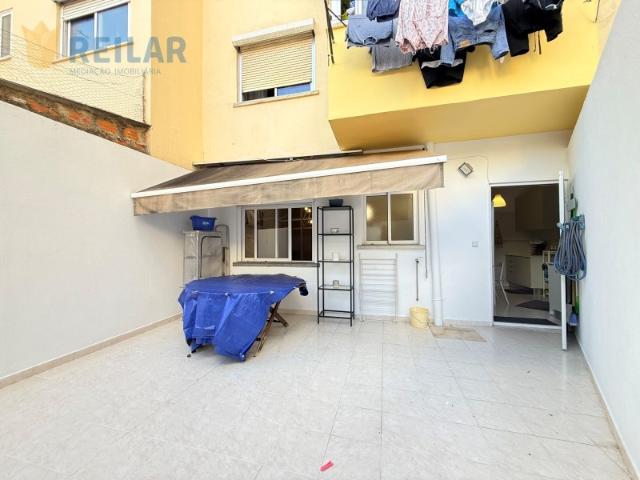 Apartamento venda em Santiago Dos Velhos, Lisboa