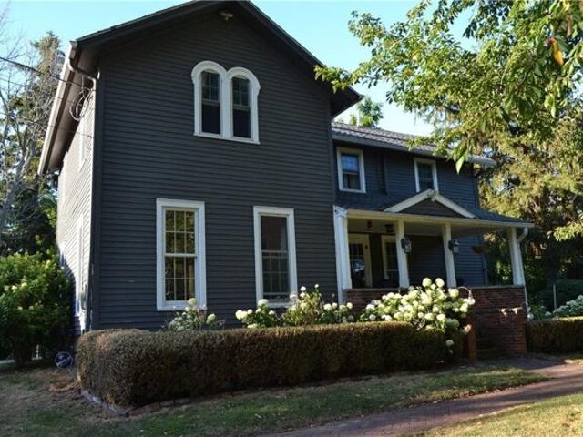 House for sale in Hamlin