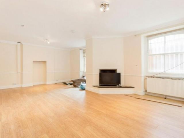 Apartment for rent in Bayswater, Greater London