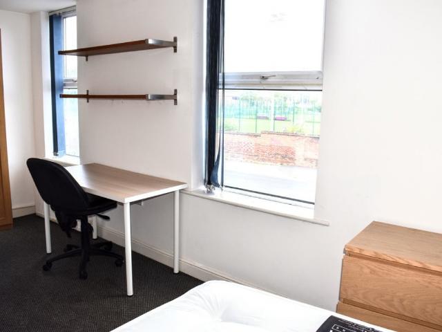 House for rent in Georgia, Greater Manchester