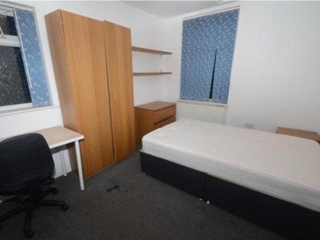 House for rent in Georgia, Greater Manchester
