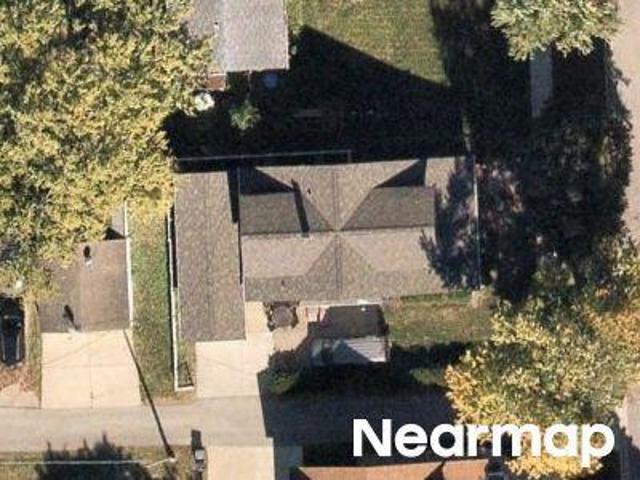 House for sale in Elgin
