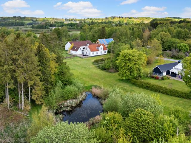 Landejendom til salg i Holbæk