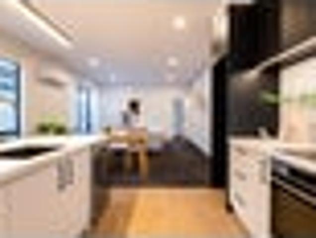 Townhouse for rent in Otakou