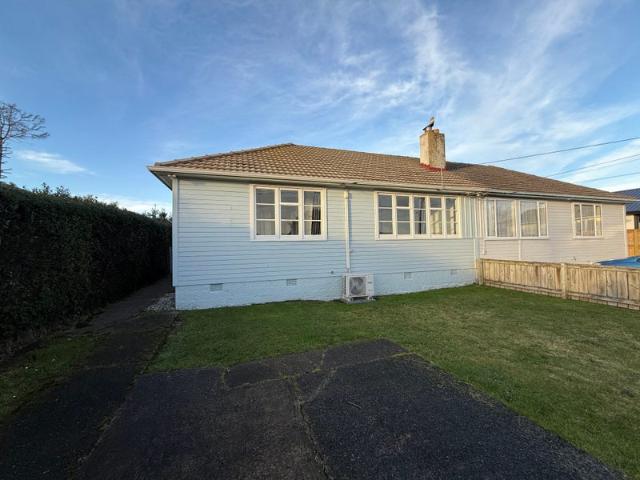 House for rent in Otakou