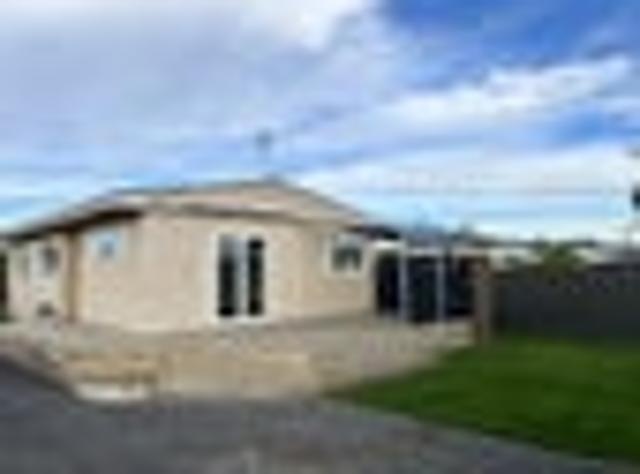 House for rent in Otakou