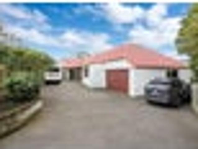 House for rent in Otakou