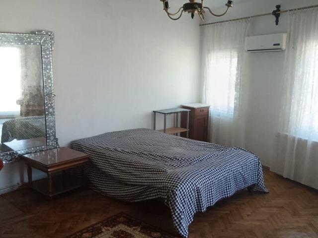 Cameră închirieri în București