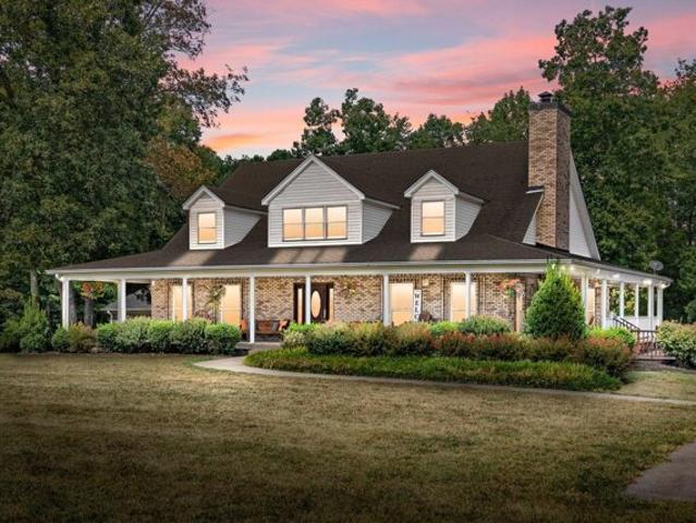 House for sale in Ashland City, Tennessee