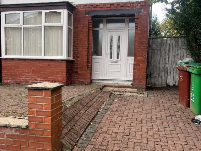 House for rent in Crumpsall, Manchester