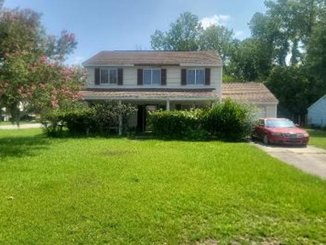House for sale in North Charleston