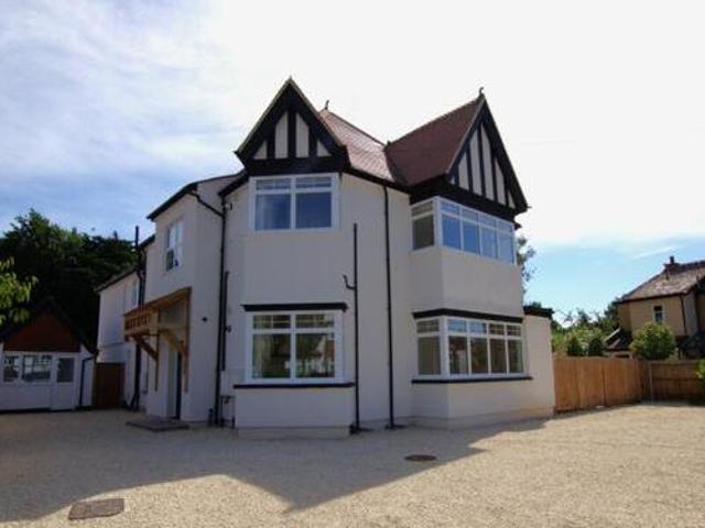 House for sale in Greater London