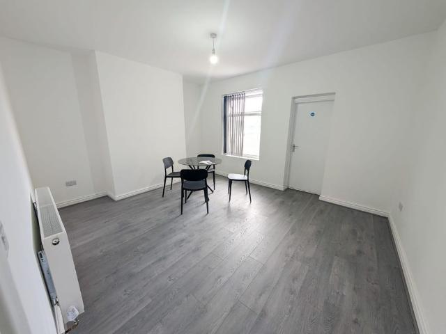 Room for rent in Clifton, Salford