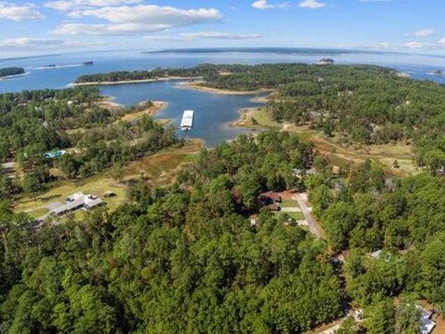 Land for sale in Brookeland, Texas