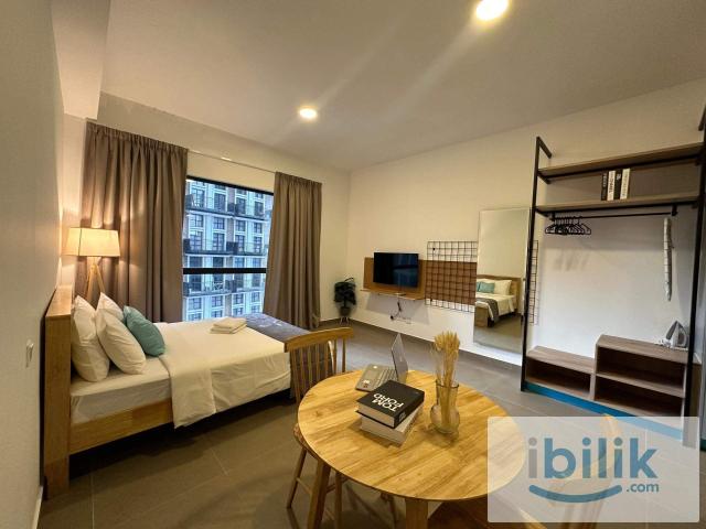 Room for rent in PJU 8, Petaling Jaya