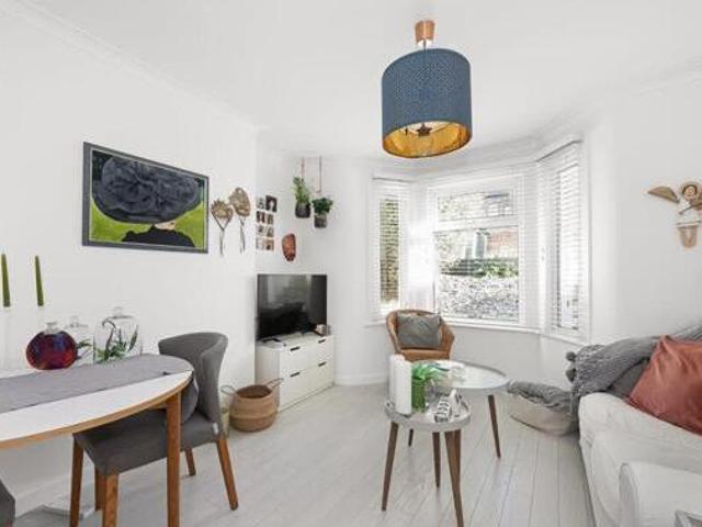 House for sale in Upchurch, Gillingham