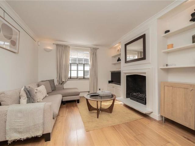 House for rent in Royal Borough of Kensington and Chelsea, Greater London