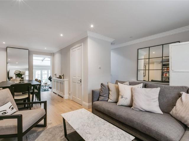 House for rent in Chelsea, Greater London
