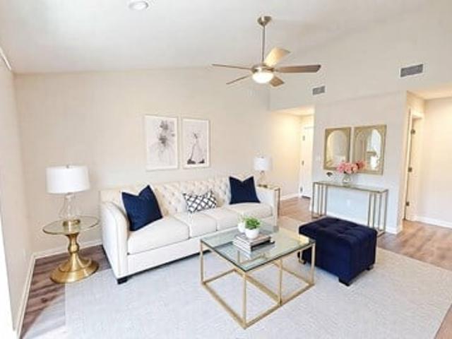 Apartment for rent in Victoria