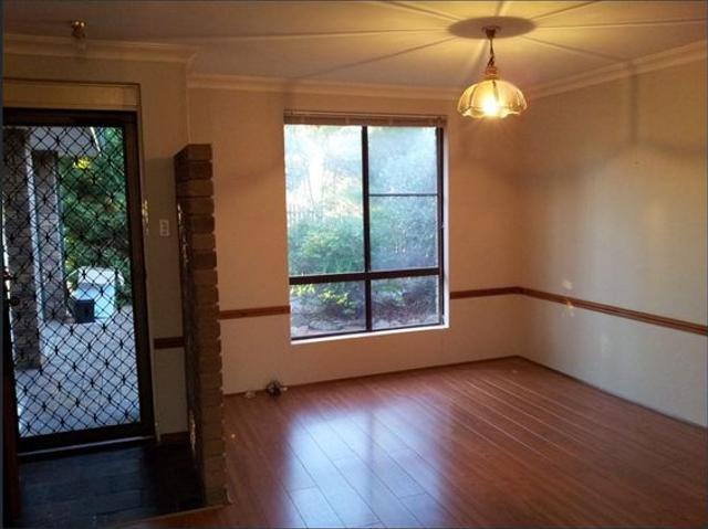 House for rent in Forrestfield, Western Australia