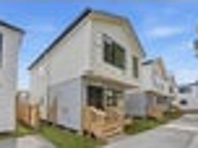 Townhouse for sale in Howick