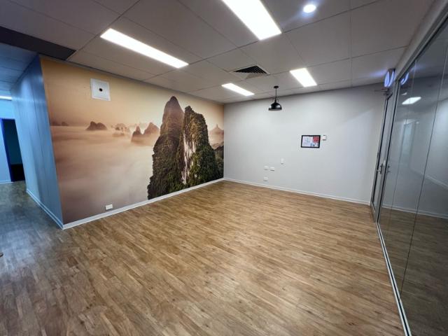 Office for rent in Kings Creek, Queensland