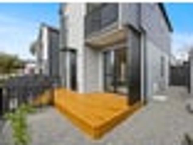 Townhouse for sale in East Tamaki