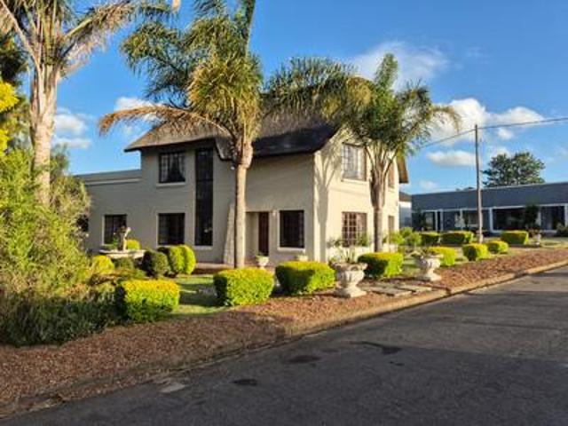 House for sale in Groot Brak Rivier, Western Cape